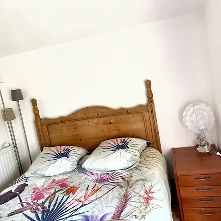 Villa Spacieuse A Prailles-La Couarde Avec Piscine Privee 100 M² ! וילה