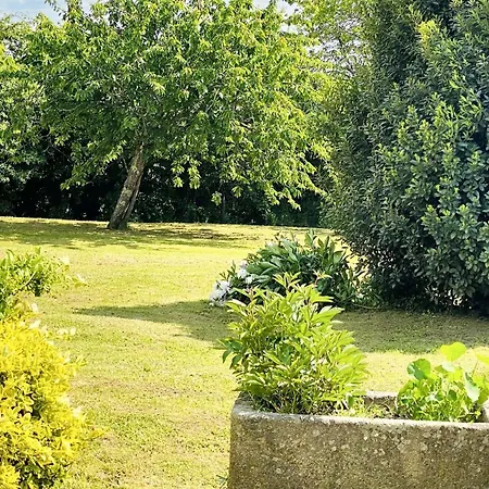 Spacieuse A Prailles-la Couarde Avec Piscine Privee 100 M² !