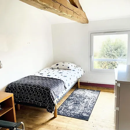 Vila Spacieuse A Prailles-la Couarde Avec Piscine Privee 100 M² ! *