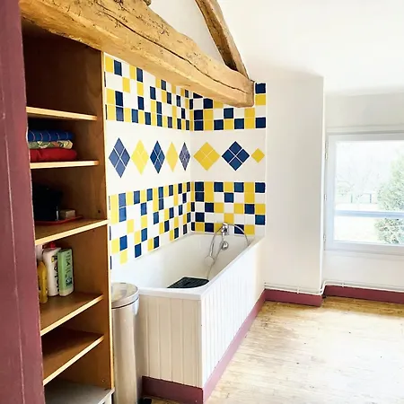 Spacieuse A Prailles-la Couarde Avec Piscine Privee 100 M² ! Vila *