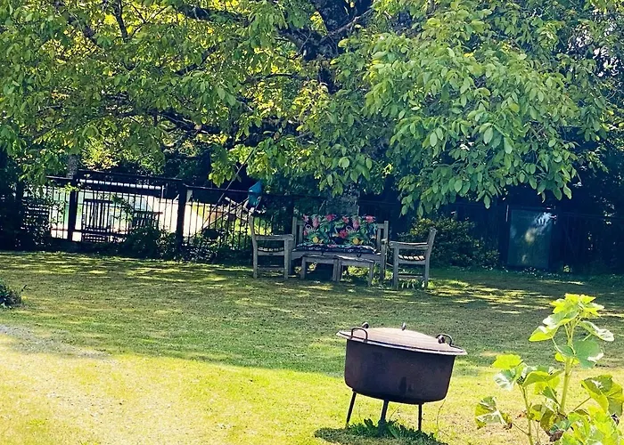 Villa Spacieuse à Prailles-la Couarde Avec Piscine Privée 100 M² !