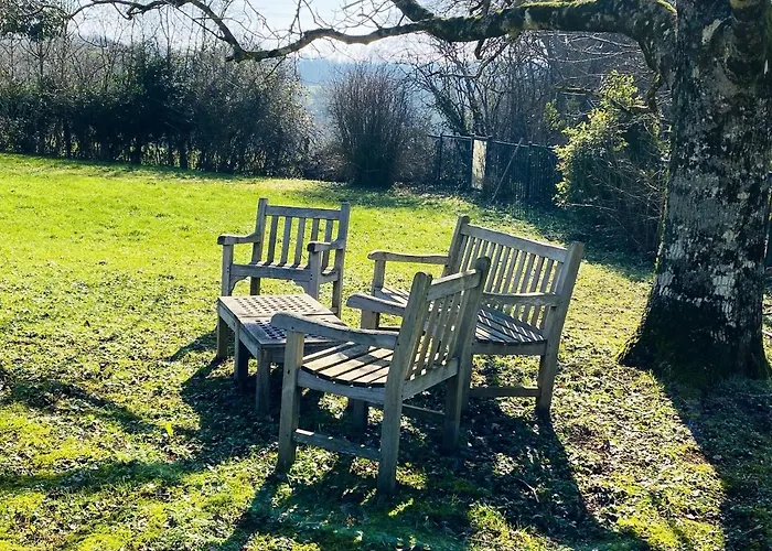 Spacieuse à Prailles-la Couarde Avec Piscine Privée 100 M² ! *