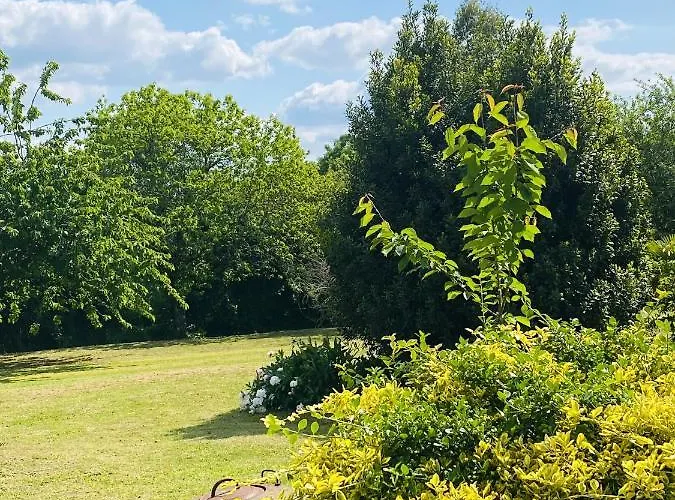 Spacieuse à Prailles-la Couarde Avec Piscine Privée 100 M² ! * La Couarde