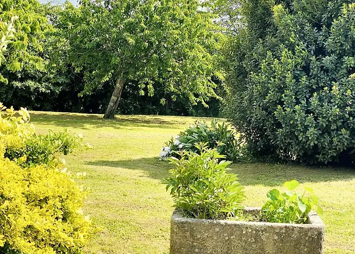 Spacieuse à Prailles-la Couarde Avec Piscine Privée 100 M² !